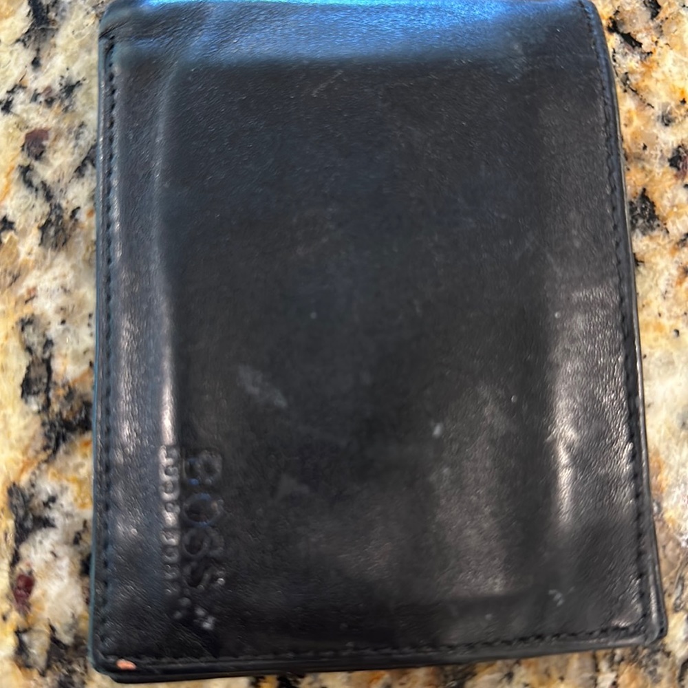 BOSS LEATHER WALLET